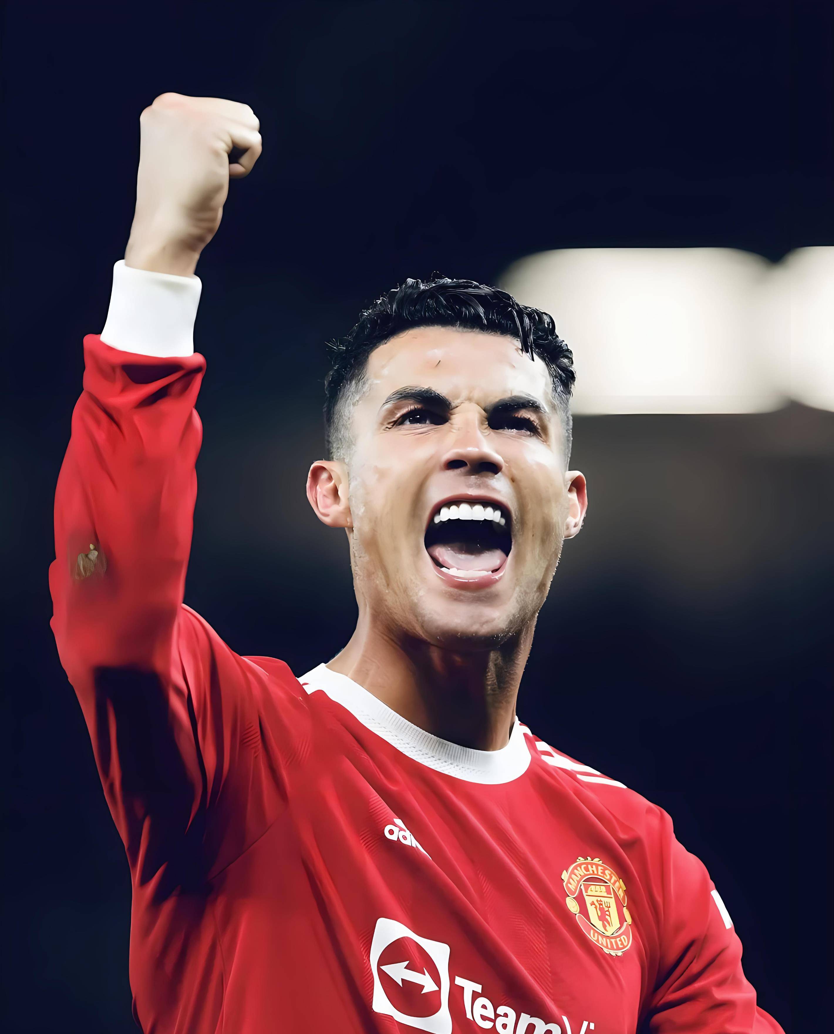 东契奇成为湖人队史第三位连续两场拿35分+10助攻的球员