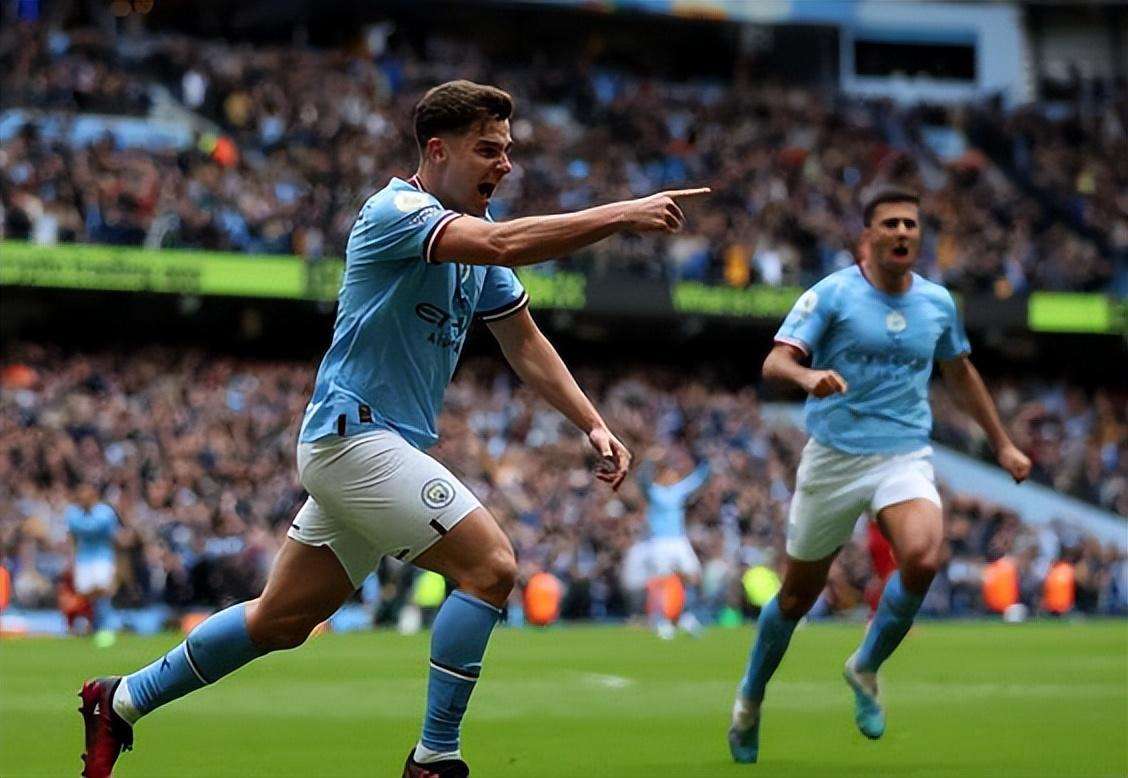 拉菲尼亚否认转会沙特传闻，斥媒体报道不实