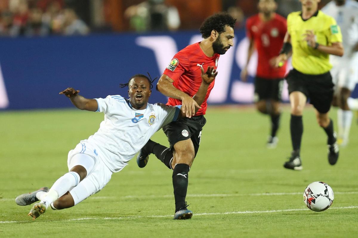 山东泰山达成中国顶级联赛总积分1500分里程碑，为中超首队（山东泰山破中国顶级联赛1500分大关，率先成为中超首队）