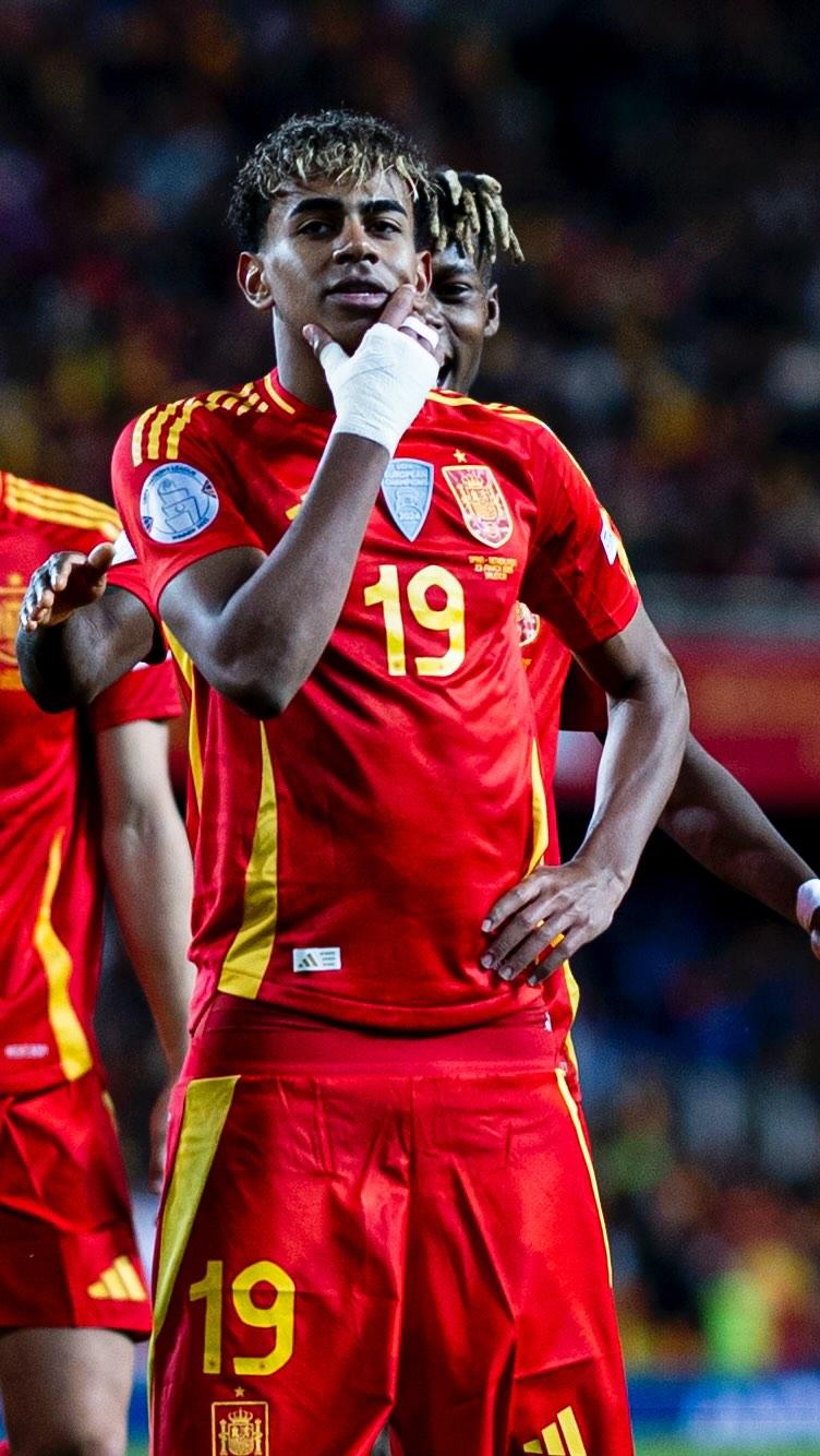 NBA官宣：76人违规罚款10万美元 恩比德赛前状态缺席却登场